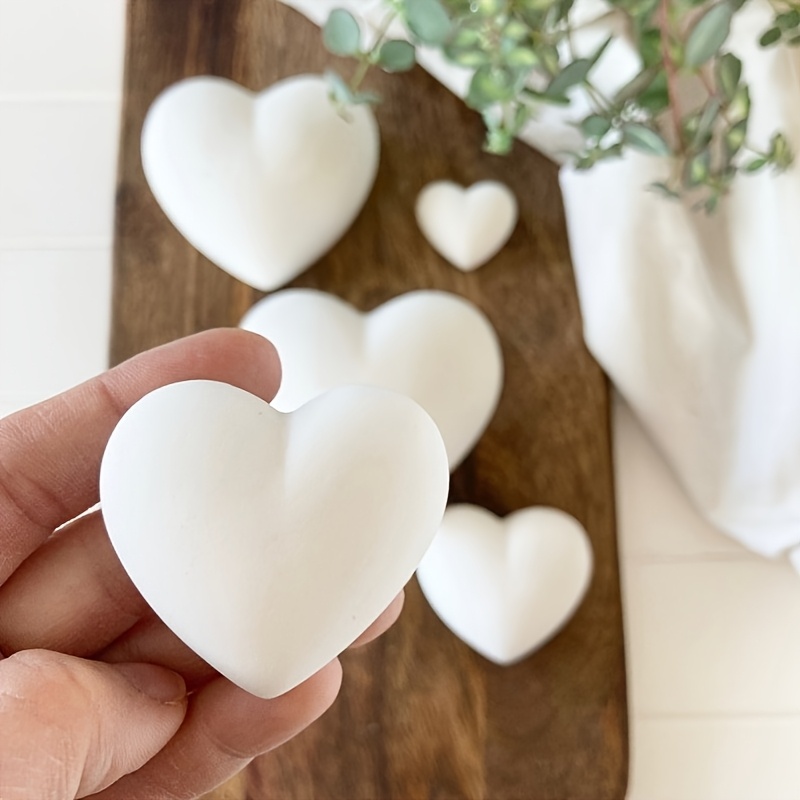 5pcs Heart-Shaped Gypsum Candl - огляд і ціна Candle Making Moulds